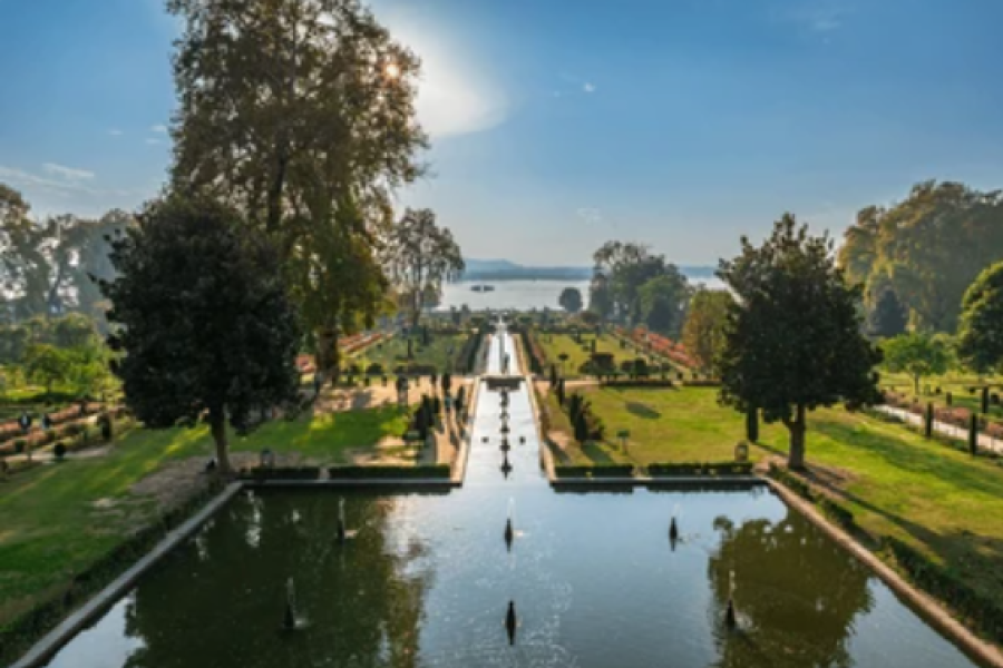Luxury Kashmir Retreat