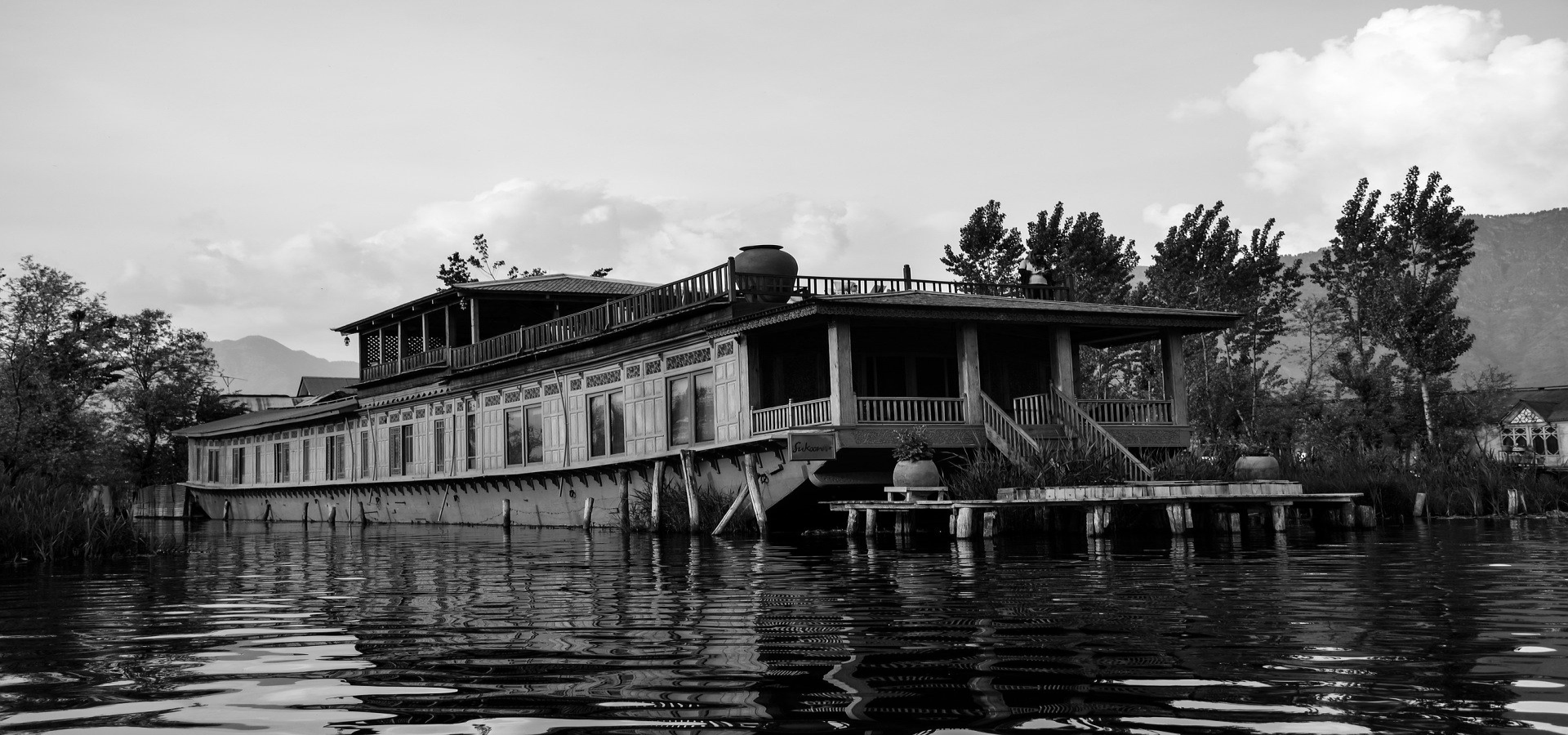 Luxury Kashmir Retreat